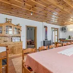 Vineyard Homestead Vrtin - Happy Vikendica Dragatus