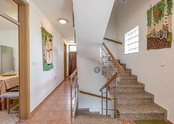 Vineyard Homestead Vrtin - Happy Vakantiehuis *