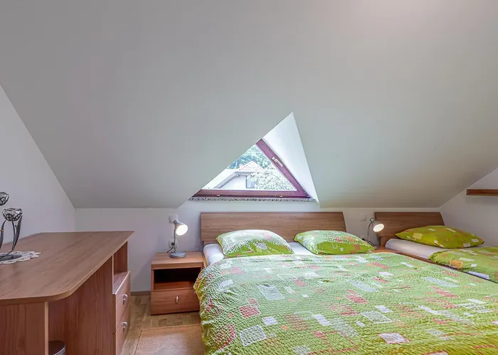 Vakantiehuis Vineyard Homestead Vrtin - Happy Dragatuš