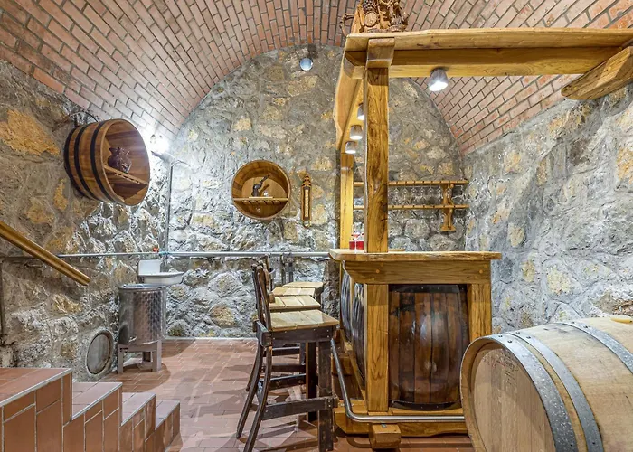 Vineyard Homestead Vrtin - Happy Vakantiehuis *